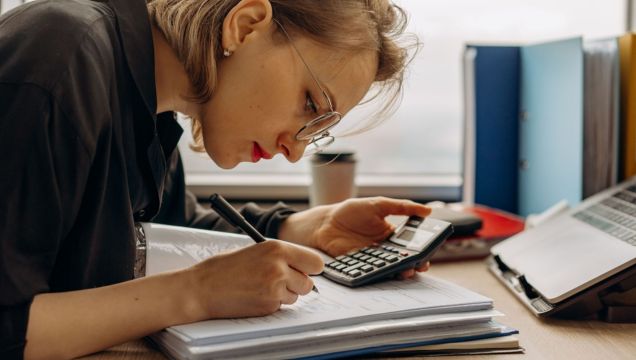 What is a outsourced CFO Service Provider for Scaling Businesses by CFO Bridge UAE